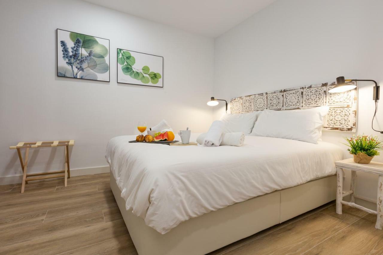 Stay U-Nique Apartments Fabra I Puig Barcelona Luaran gambar